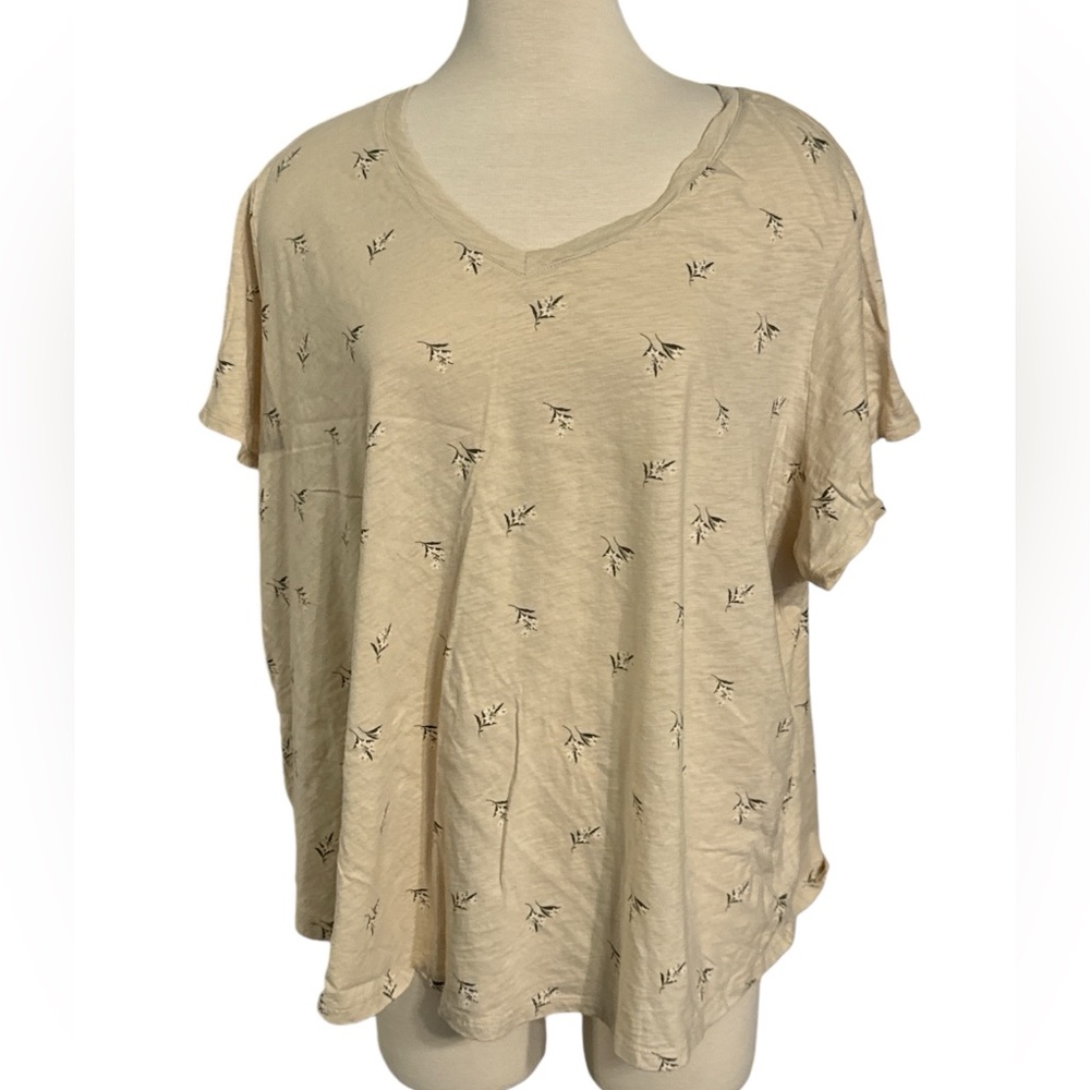 Women’s short sleeve shirt